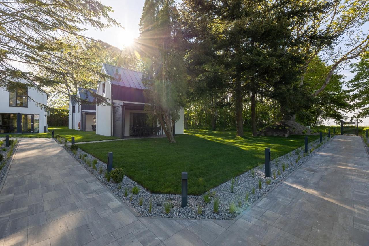 Domki Villa Hoff Resort Тженсач Екстериор снимка