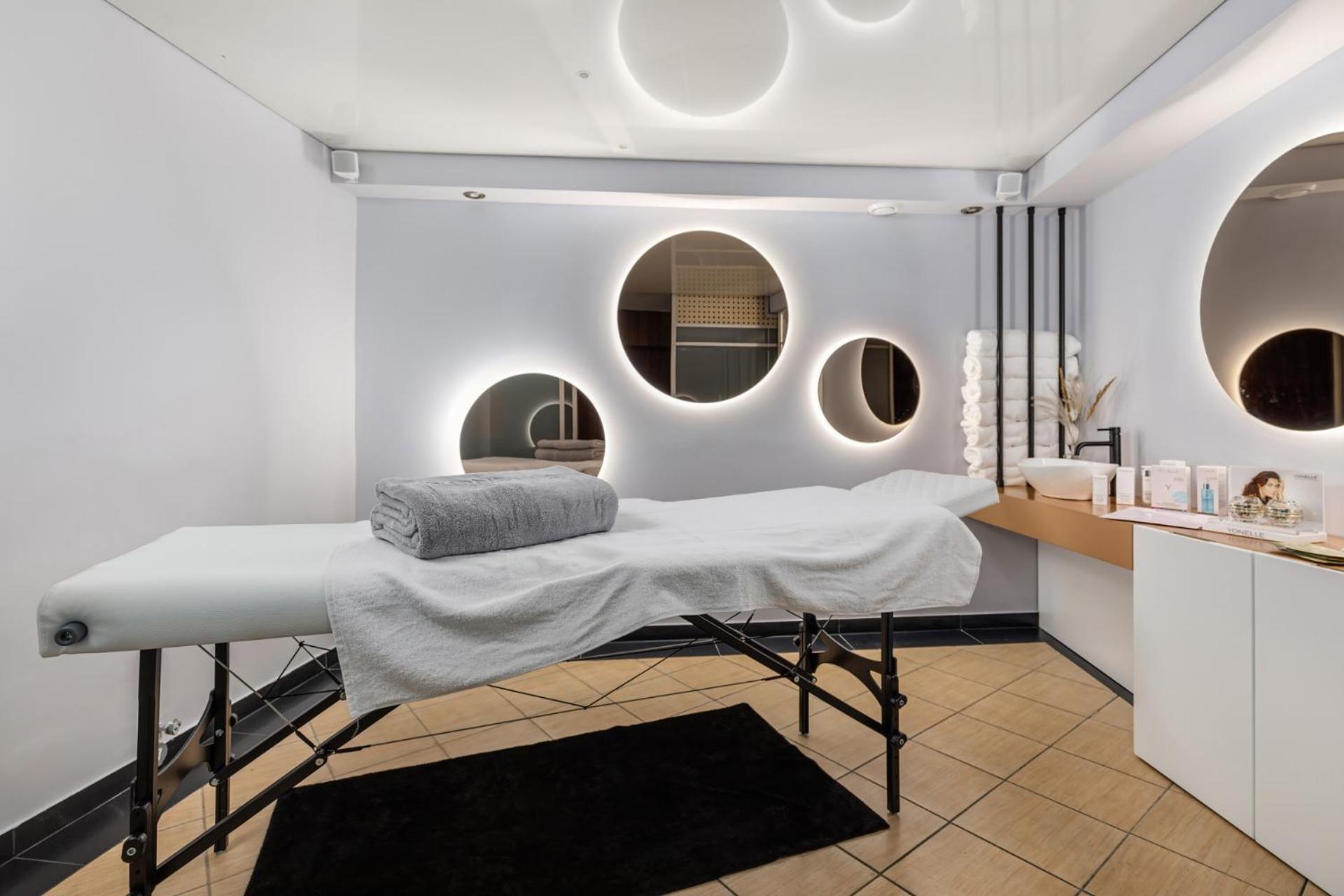 Domki Villa Hoff Resort Тженсач Екстериор снимка