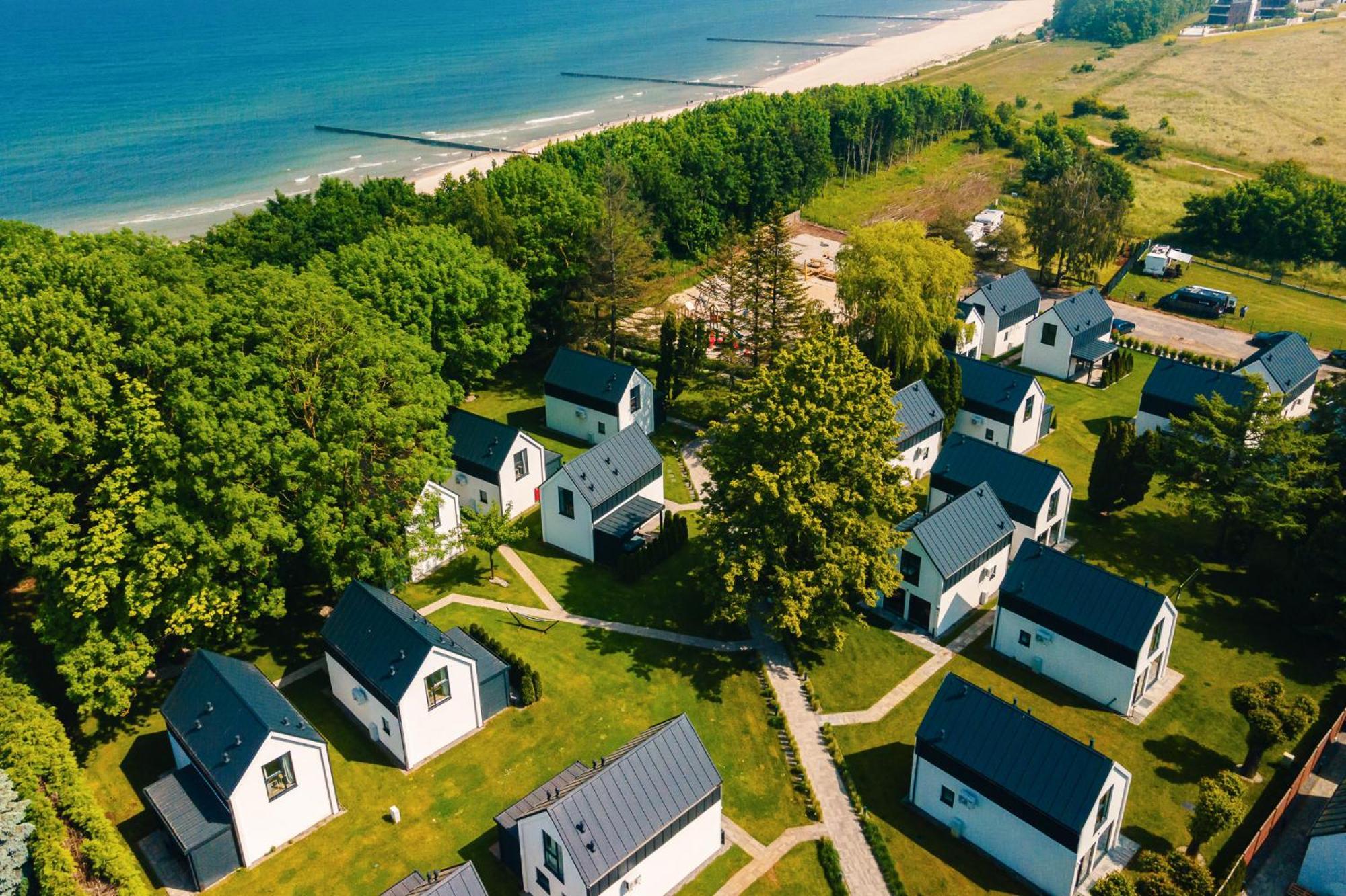 Domki Villa Hoff Resort Тженсач Екстериор снимка